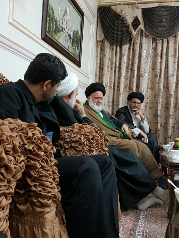 جناب وزیری در برخی از مجالس که با حضور تعدادی از علماء و روحانیت منطقه تشکیل میشد شرکت نموده وسخنرانی کردند